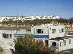 Hollingsworths Ion Castro. c1999